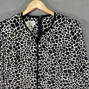 Schrader Womens Black White‎ Giraffe Print Button Front Blouse Top Size 12
